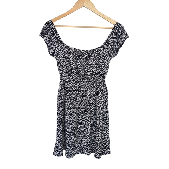 Topshop Black and White Smocked Animal Print Mini Dress - Picture 7 of 12